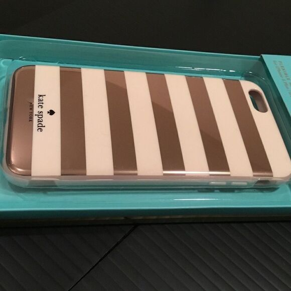 Kate Spade Rose Gold/Cream Stripe iPhone 6+ Case H - Picture 3 of 8